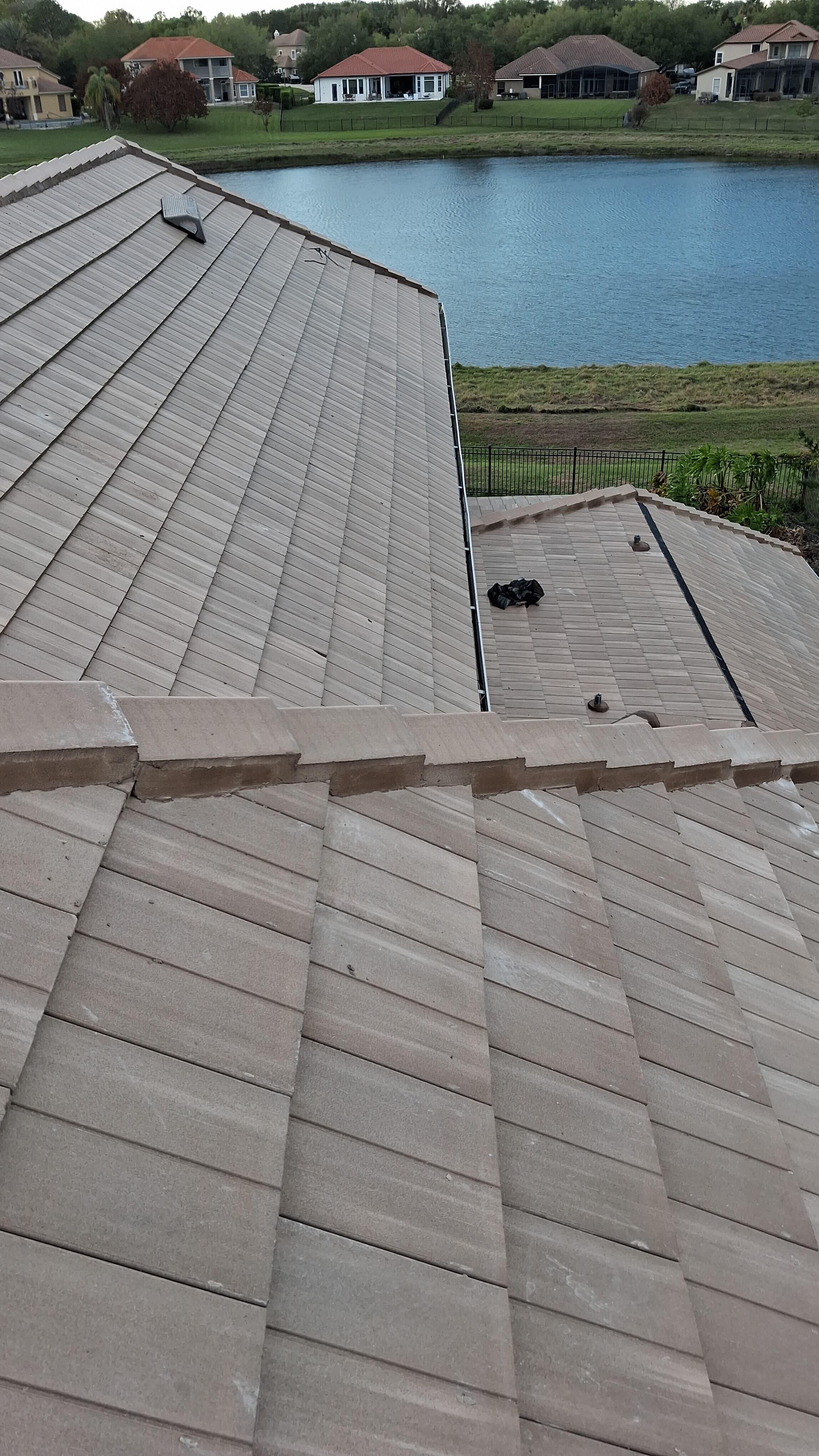 Completed roof project Oviedo